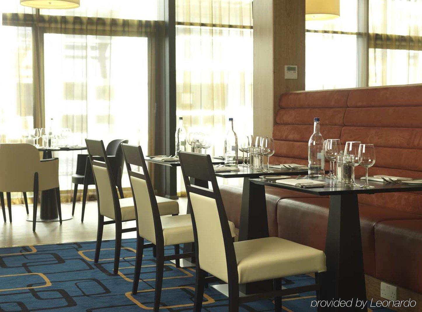 Hilton Garden Inn Aberdeen City Centre Ресторант снимка