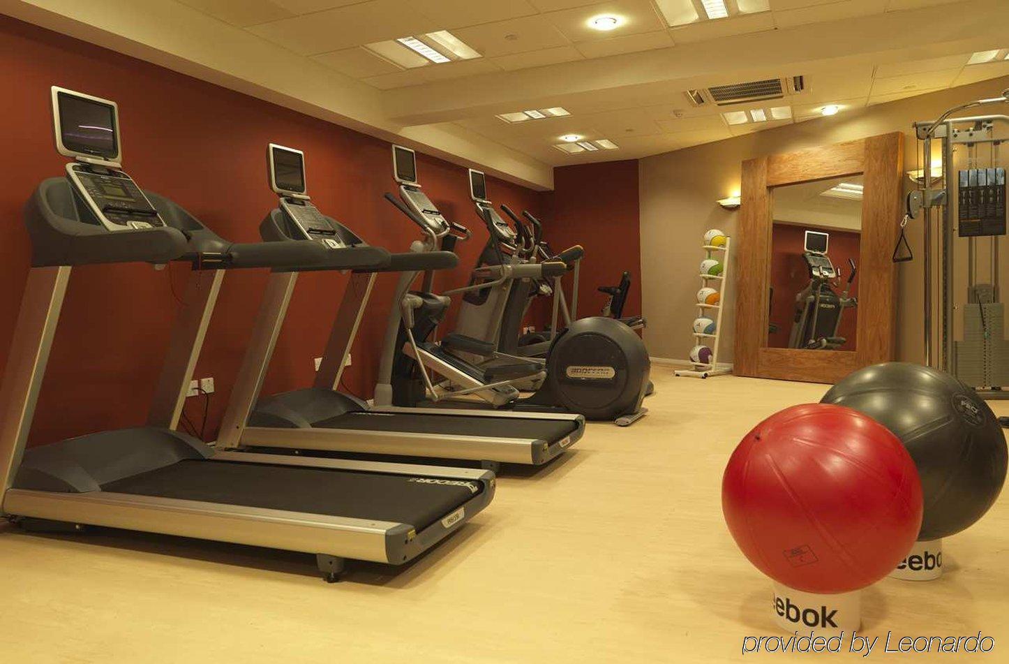 Hilton Garden Inn Aberdeen City Centre Съоръжения снимка