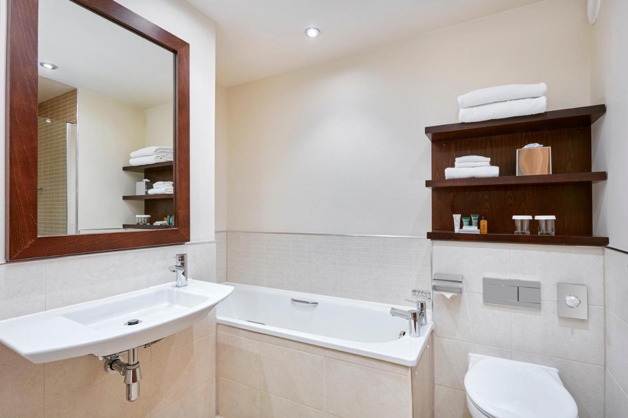 Hilton Garden Inn Aberdeen City Centre Екстериор снимка